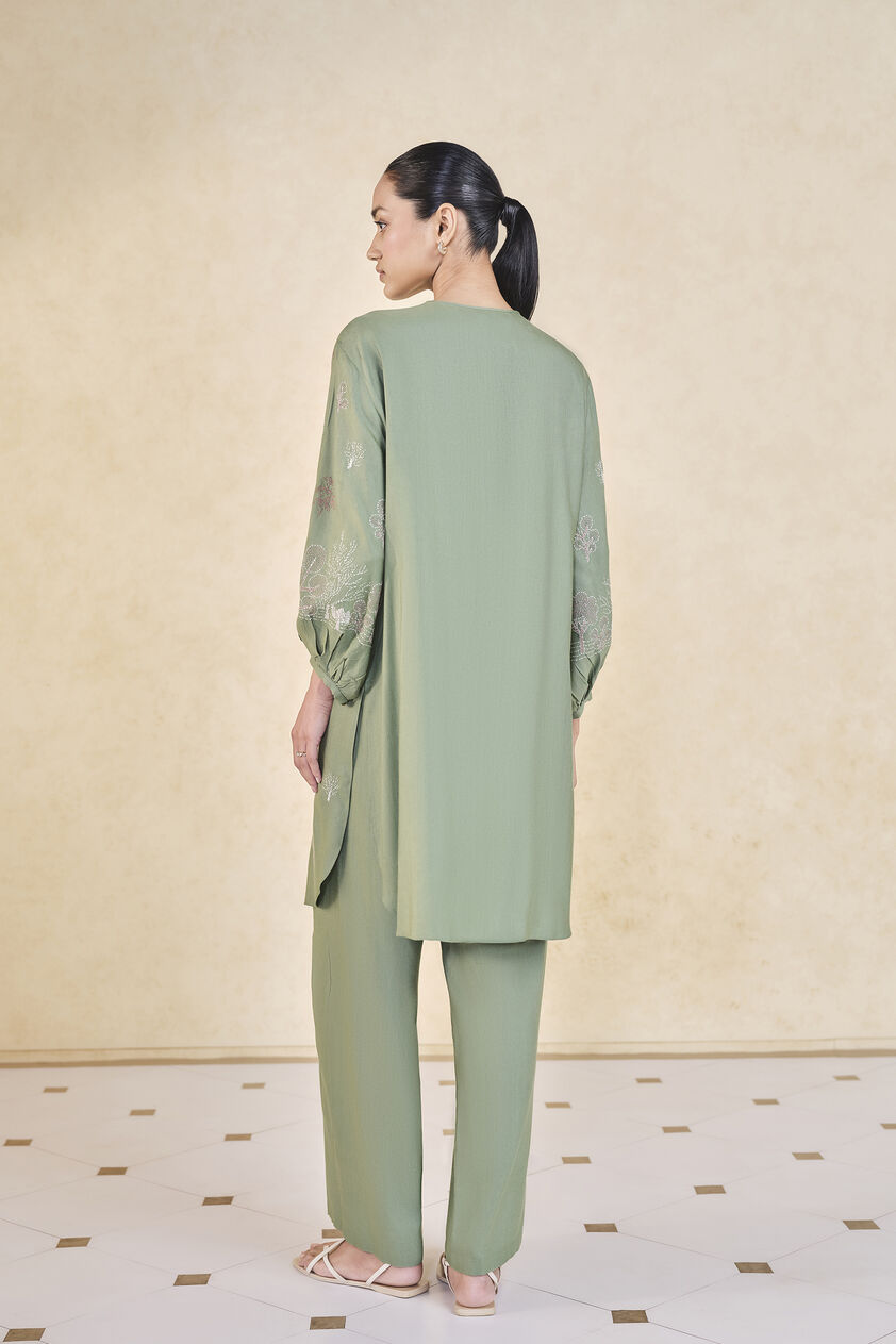 Dream Hand-embroidered Kantha Co-ord - Sage, Sage, image 2